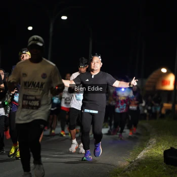 Runner Photo 1638102