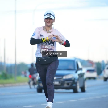 Runner Photo 1638105