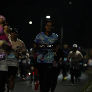 Runner Photo 1638128