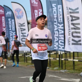 Runner Photo 1638168