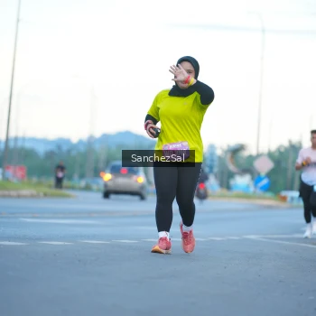 Runner Photo 1638181