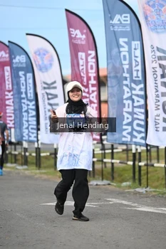 Runner Photo 1638199