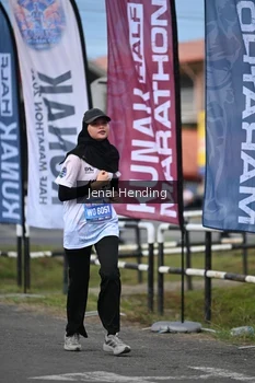 Runner Photo 1638297