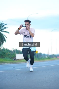 Runner Photo 1638311