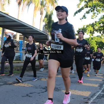 Runner Photo 1638320