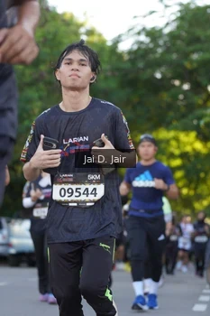 Runner Photo 1638387