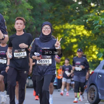 Runner Photo 1638475