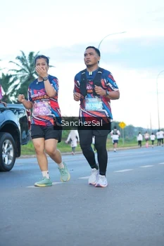 Runner Photo 1638565