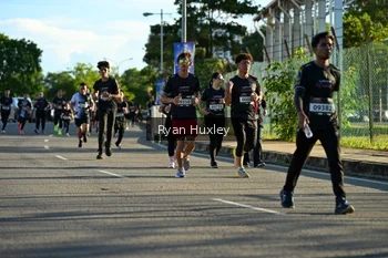 Runner Photo 1638748