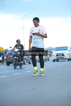 Runner Photo 1638774