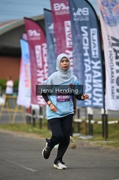 Runner Photo 1638935