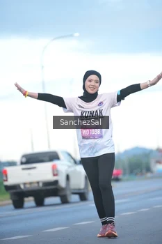 Runner Photo 1638936