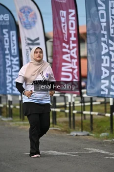 Runner Photo 1638963