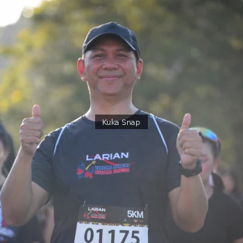 Runner Photo 1638999