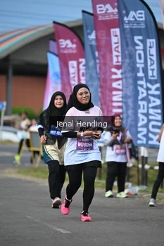 Runner Photo 1639016