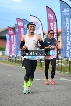 Runner Photo 1639170