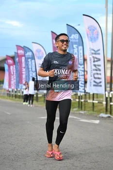 Runner Photo 1639201