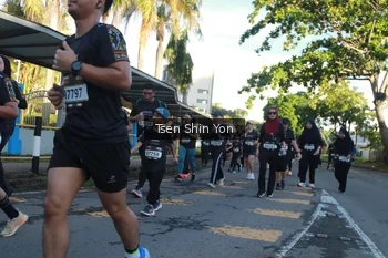 Runner Photo 1639274