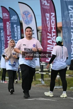 Runner Photo 1639356