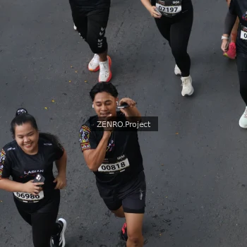Runner Photo 1639414