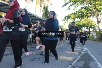 Runner Photo 1639435