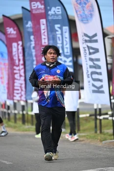 Runner Photo 1639443