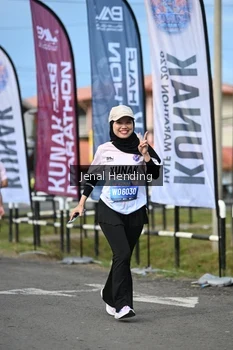 Runner Photo 1639541