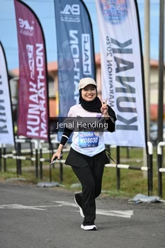 Runner Photo 1639564