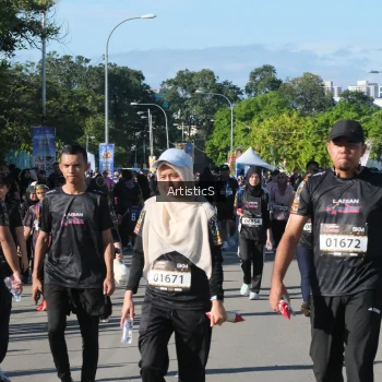 Runner Photo 1639588