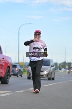 Runner Photo 1639642