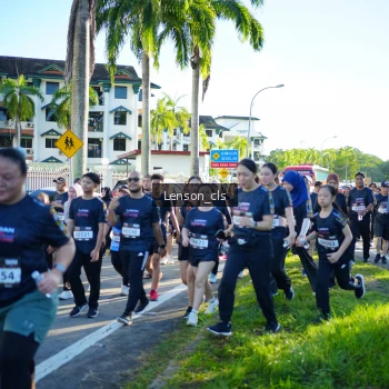 Runner Photo 1639739