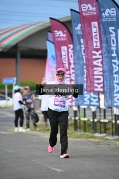 Runner Photo 1639759