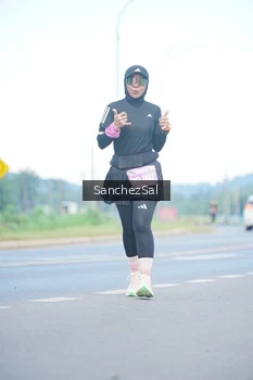 Runner Photo 1639770