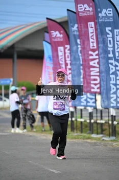 Runner Photo 1639787