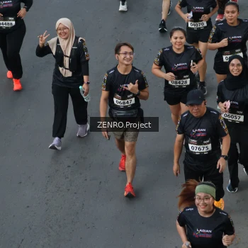 Runner Photo 1639806