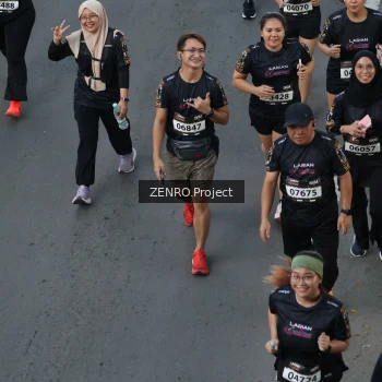 Runner Photo 1639845