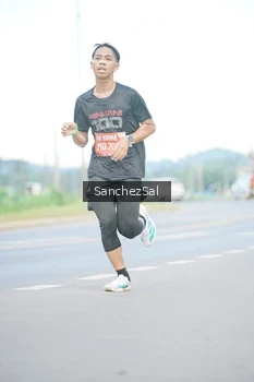 Runner Photo 1639912