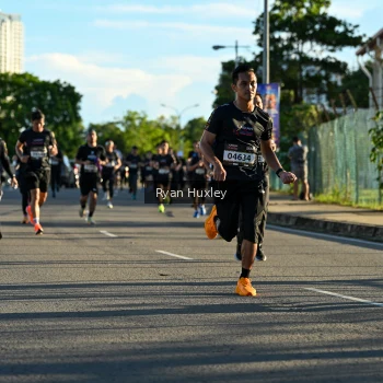 Runner Photo 1639998