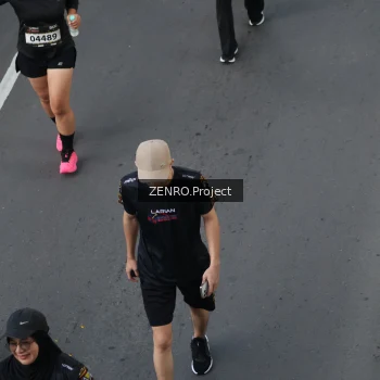 Runner Photo 1640019