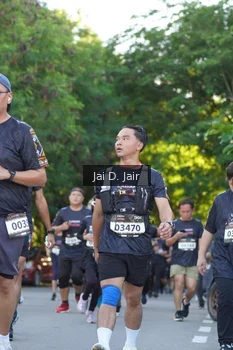Runner Photo 1640022