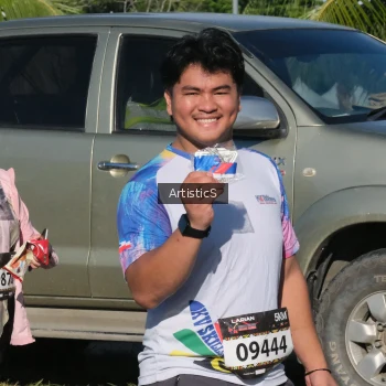 Runner Photo 1640024