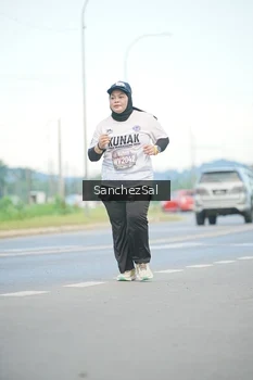 Runner Photo 1640031