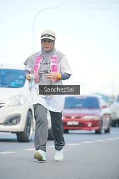 Runner Photo 1640041