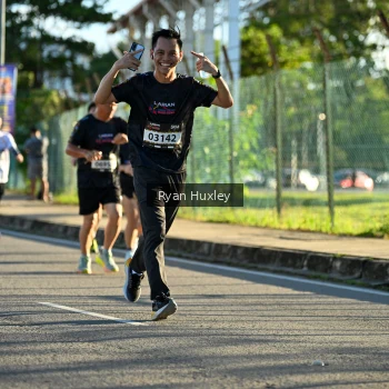 Runner Photo 1640053