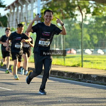 Runner Photo 1640072