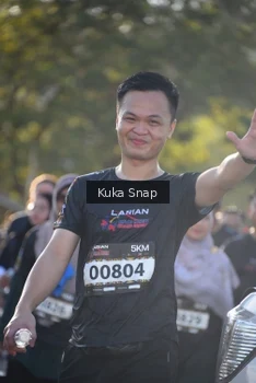 Runner Photo 1640081