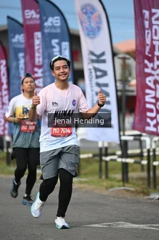 Runner Photo 1640145
