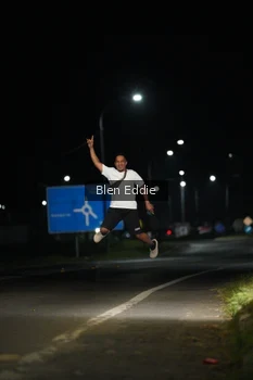 Runner Photo 1640174