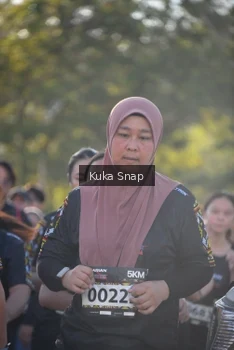 Runner Photo 1640182