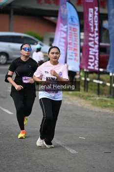 Runner Photo 1640334